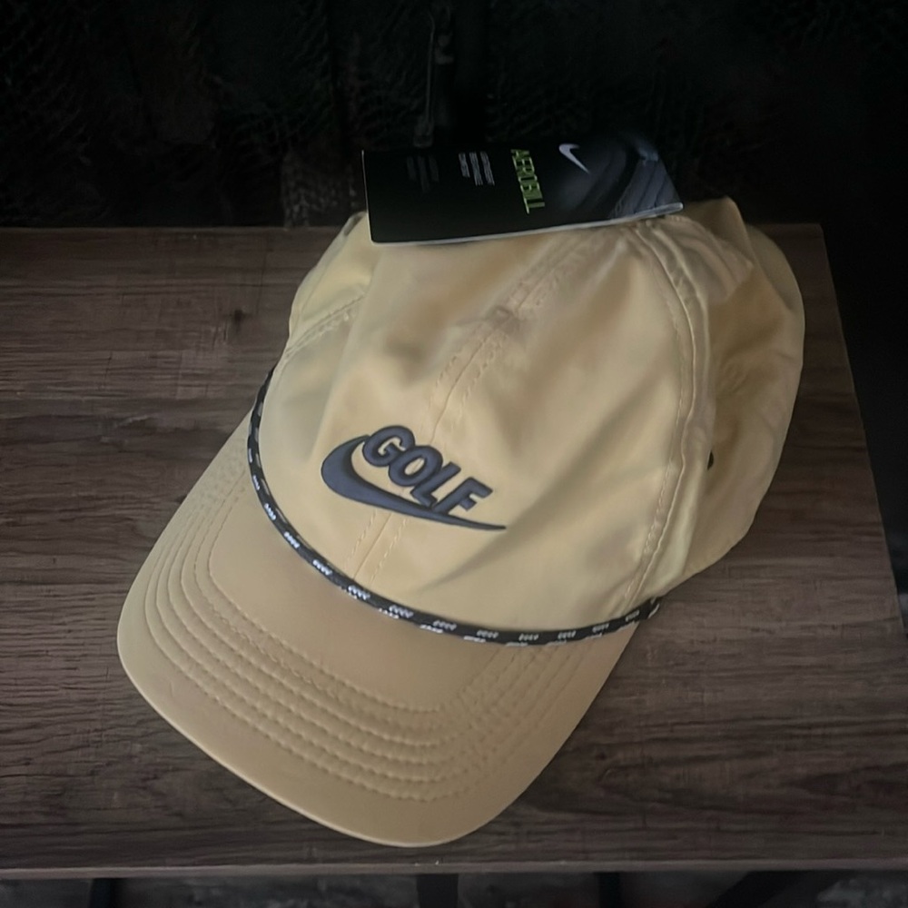 Nike Golf Aerobill Classic 99 Hat unisex DRI-FIT